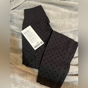 Viral Lululemon Polka Dot Leggings *NEW WITH TAGS*